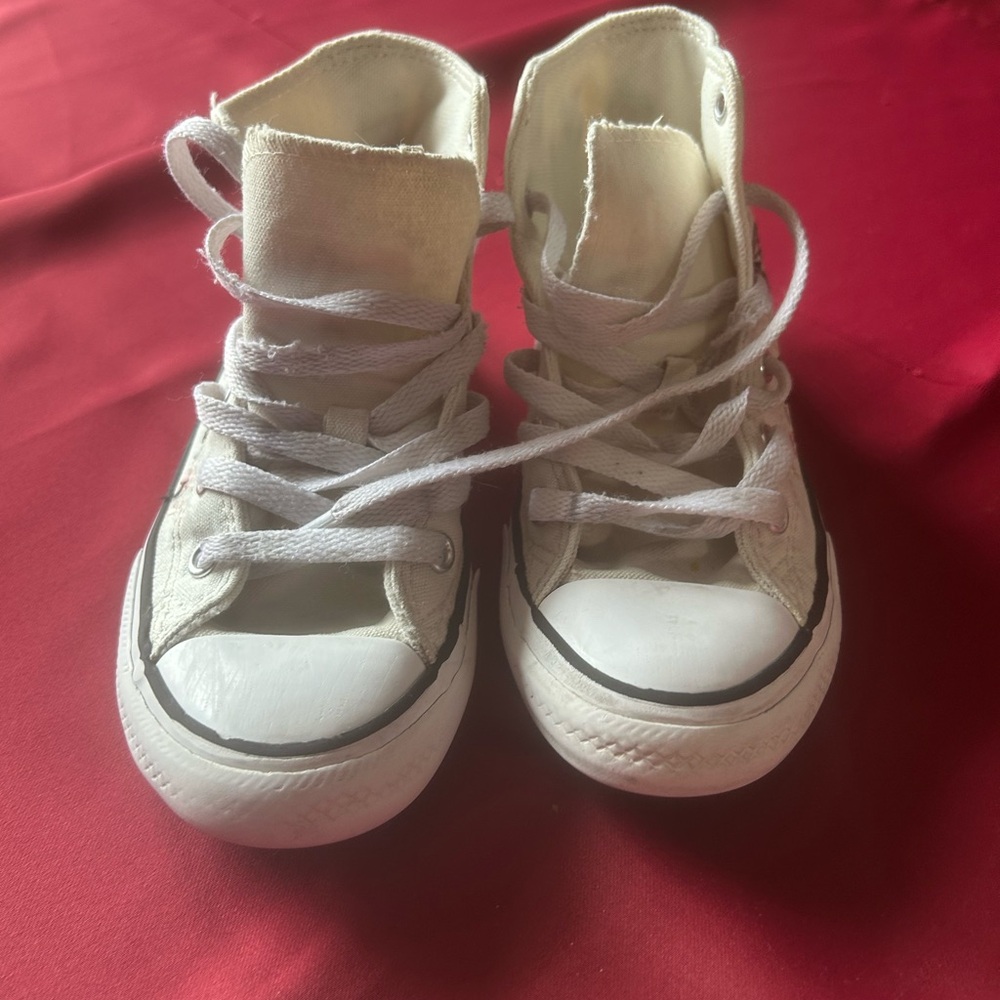 Converse Kids High-Top Sneakers - Cream and White